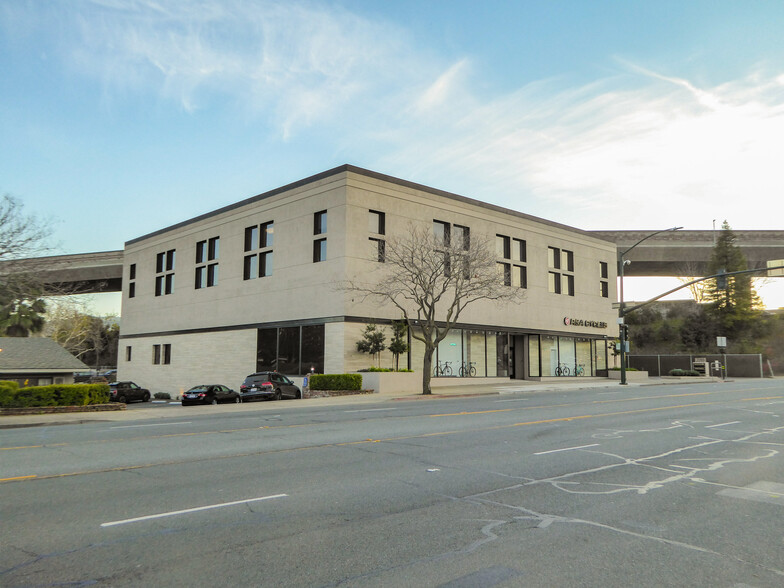 2099 Mount Diablo Blvd, Walnut Creek, CA à louer - Photo de l’immeuble – Image 3 sur 19