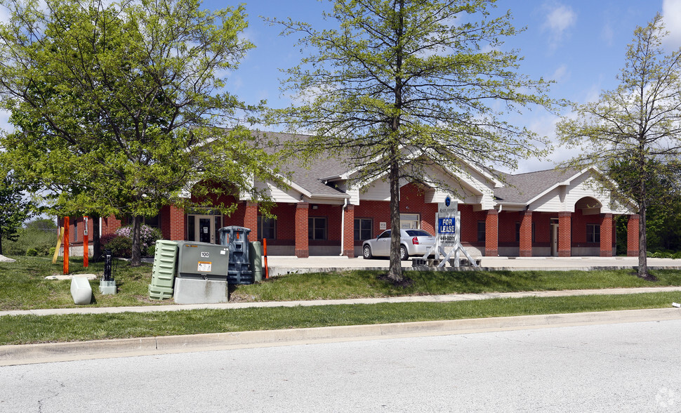 958 Mezzanine Dr, Lafayette, IN à louer - Photo de l’immeuble – Image 2 sur 8