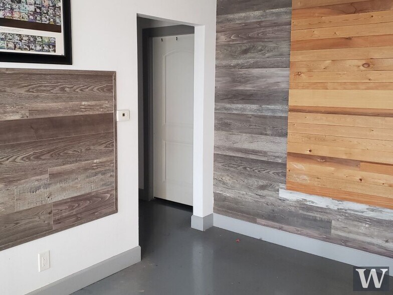 8707 Venice Blvd, Los Angeles, CA à louer - Photo de l’immeuble – Image 3 sur 8