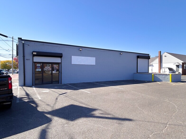 5045-5057 Route 38, Pennsauken, NJ à louer - Photo de l’immeuble – Image 1 sur 7