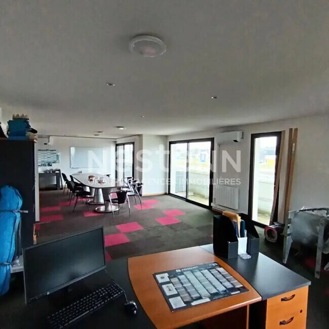 Plus de détails pour Bureau à louer