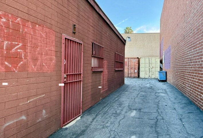 3701 S Santa Fe Ave, Vernon, CA à vendre - Photo de l’immeuble – Image 3 sur 6
