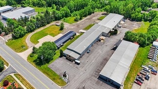 Plus de détails pour 2758 3 Mile Rd, Grand Rapids, MI - Industriel/Logistique à vendre
