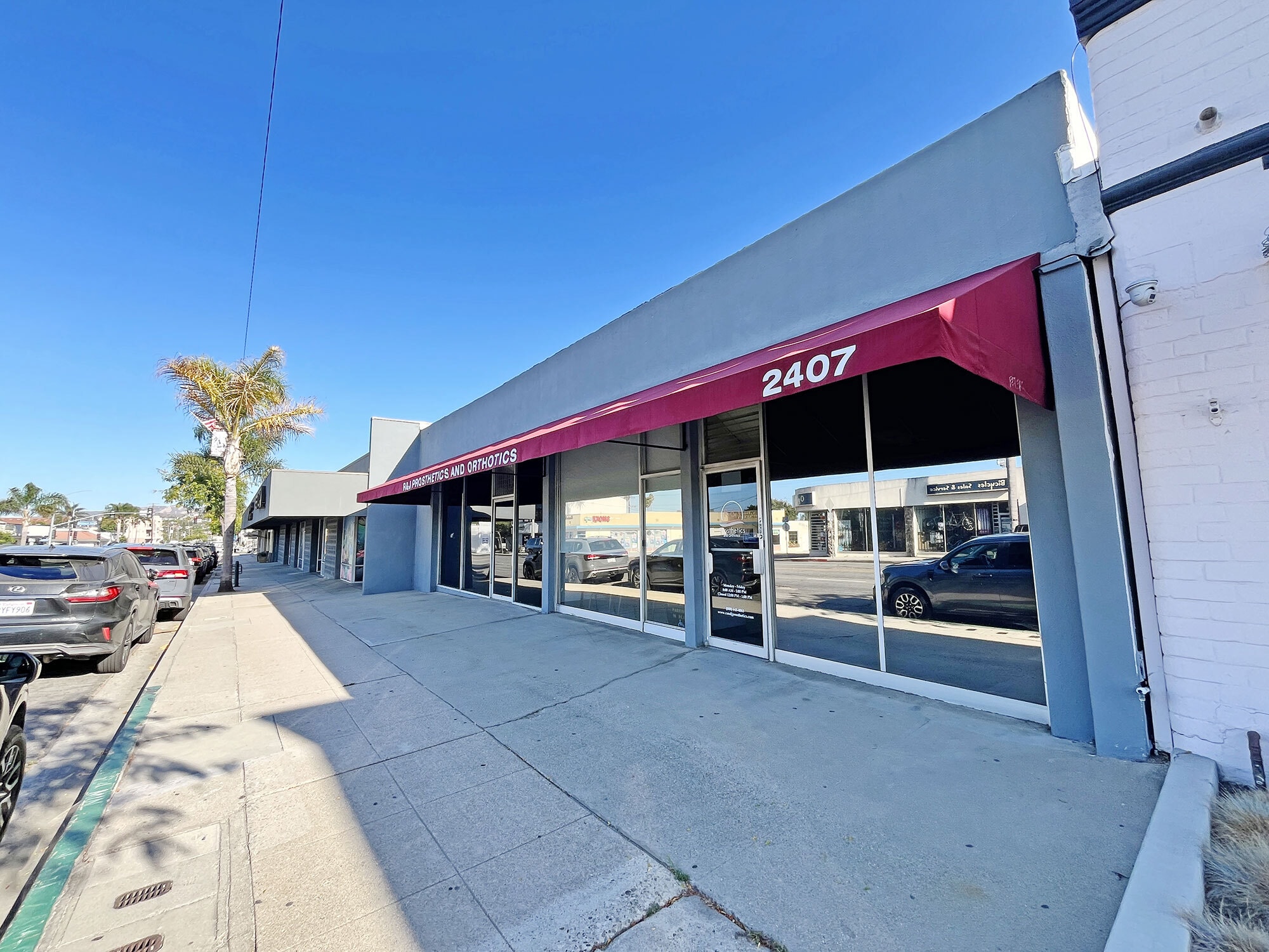 2407-2411 E Main St, Ventura, CA à vendre Photo de l’immeuble– Image 1 sur 7