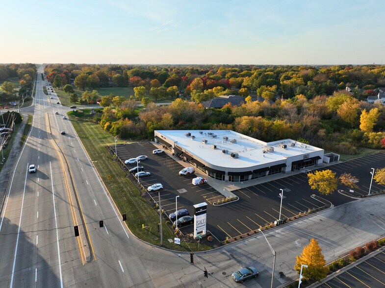 6824-6860 Spring Creek Rd, Rockford, IL à louer - Photo de l’immeuble – Image 3 sur 5