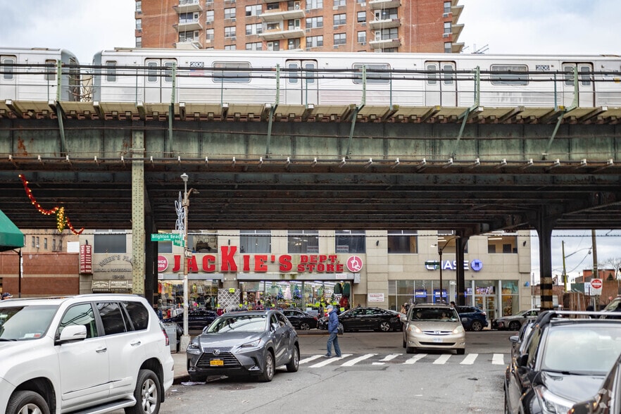 128-132 Brighton Beach Ave, Brooklyn, NY à louer - Photo de l’immeuble – Image 3 sur 7