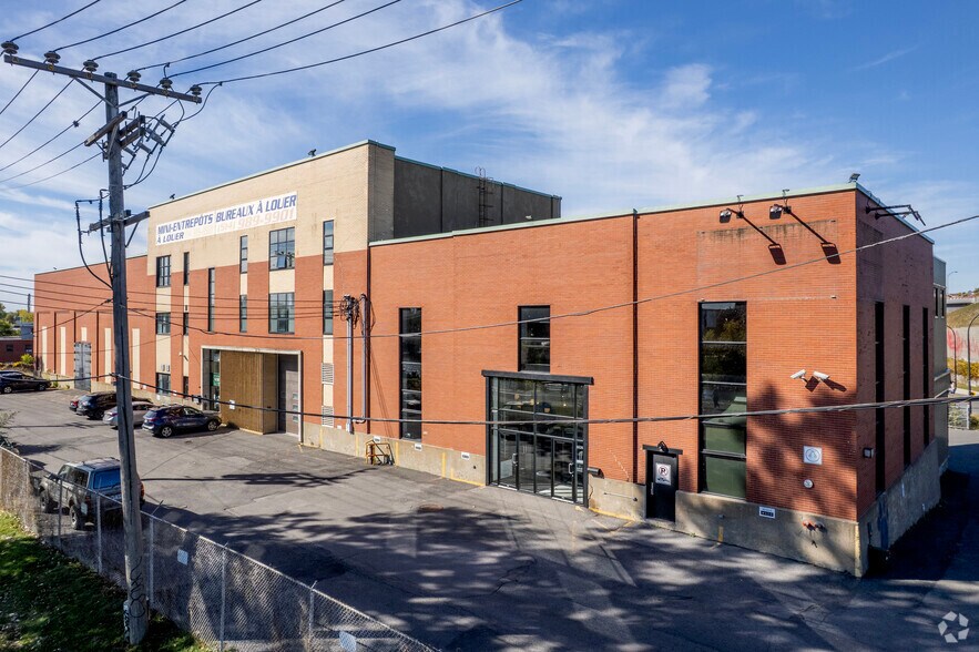 5523-5525 Ch de la Côte-Saint-Paul, Montréal, QC à louer - Photo principale – Image 1 sur 4