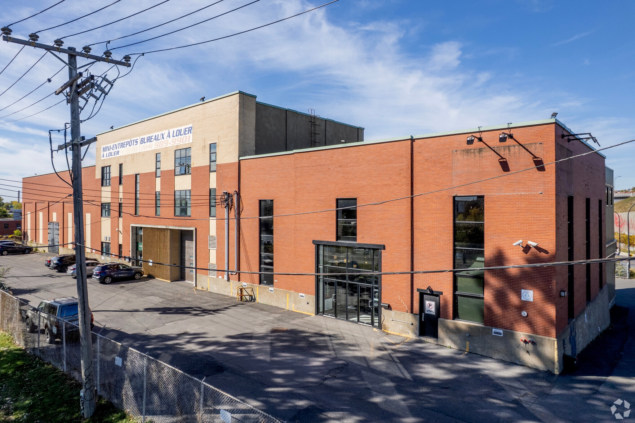 5523-5525 Ch de la Côte-Saint-Paul, Montréal, QC à louer Photo principale– Image 1 sur 5