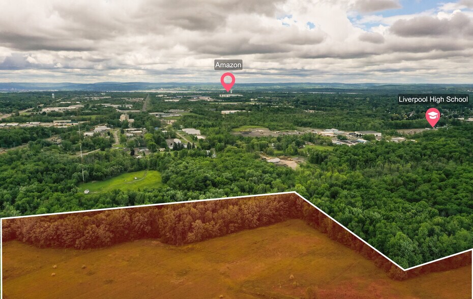 8003 Henry Clay Blvd, Liverpool, NY à louer - Photo de l’immeuble – Image 3 sur 10