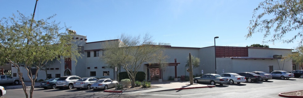 5009 E Washington St, Phoenix, AZ à vendre - Photo de l’immeuble – Image 2 sur 3