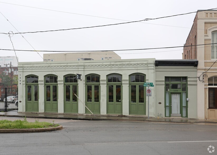 1206 Nance St, Houston, TX à vendre - Photo de l’immeuble – Image 2 sur 8
