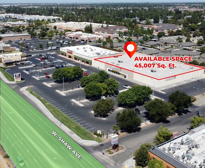 3520 W Shaw Ave, Fresno, CA à louer - Photo de l’immeuble – Image 2 sur 6