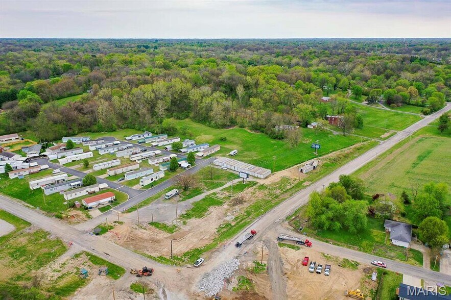 2202 N Bluff Rd, Glen Carbon, IL à vendre - Photo de l’immeuble – Image 1 sur 8
