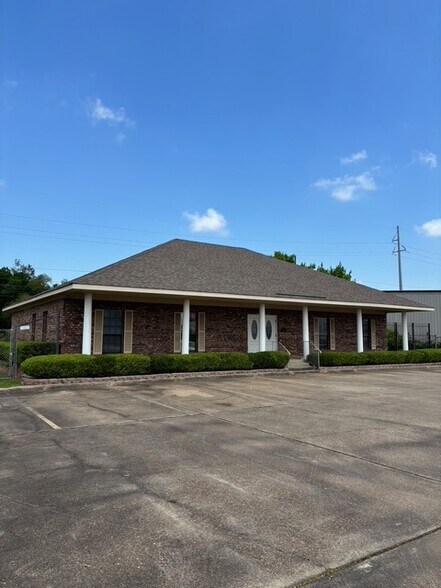 742 Professional Dr N, Shreveport, LA à vendre - Photo principale – Image 1 sur 9