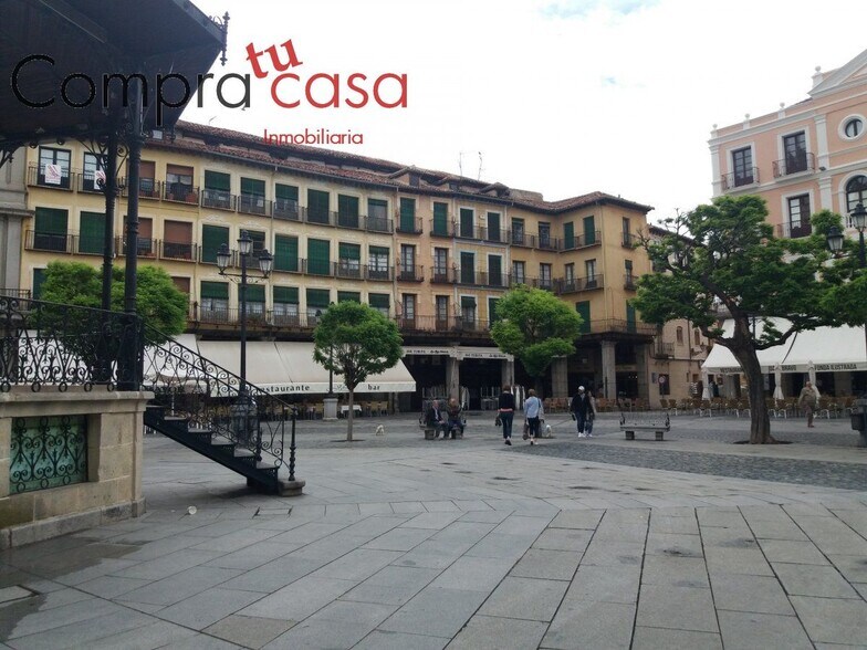 Immeuble residentiel dans Segovia, Segovia à vendre - Photo de l’immeuble – Image 2 sur 3