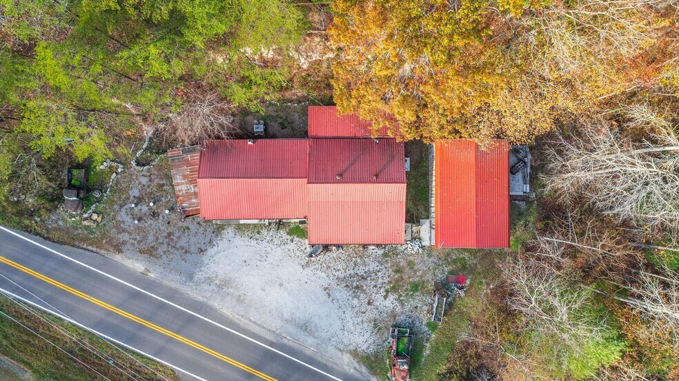 11882 New Highway 68, Tellico Plains, TN à vendre - Photo de l’immeuble – Image 3 sur 41