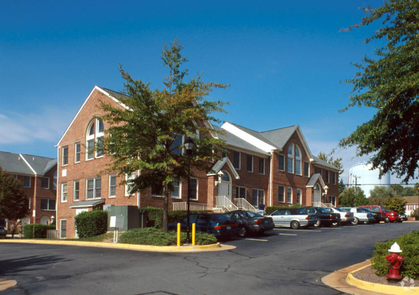 9668-9683 Main St, Fairfax, VA à louer - Autre – Image 2 sur 48
