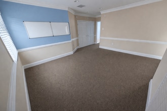 911 Paverstone Dr, Raleigh, NC à louer Photo intérieure– Image 2 sur 7