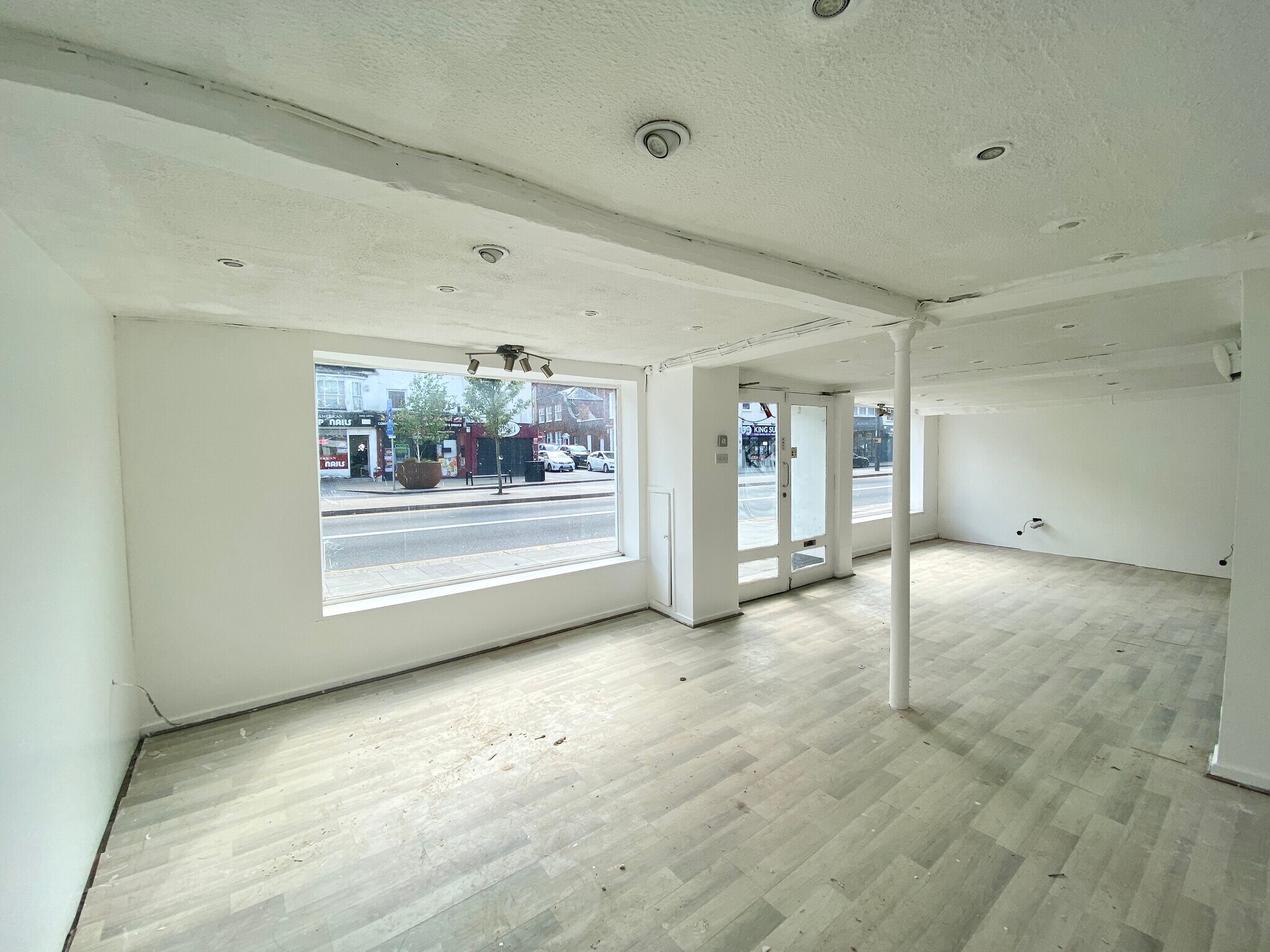 44 High St N, Dunstable à louer Photo intérieure– Image 1 sur 5