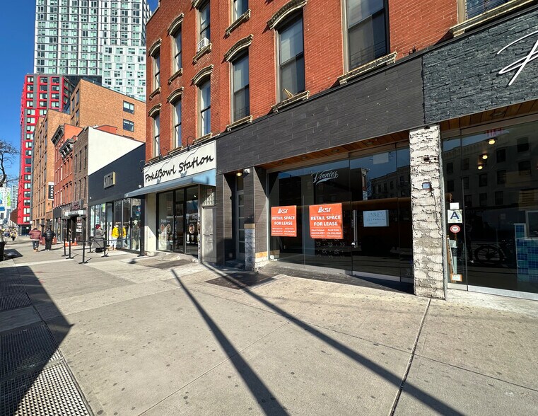239 Flatbush Ave, Brooklyn, NY à louer - Photo de l’immeuble – Image 1 sur 7