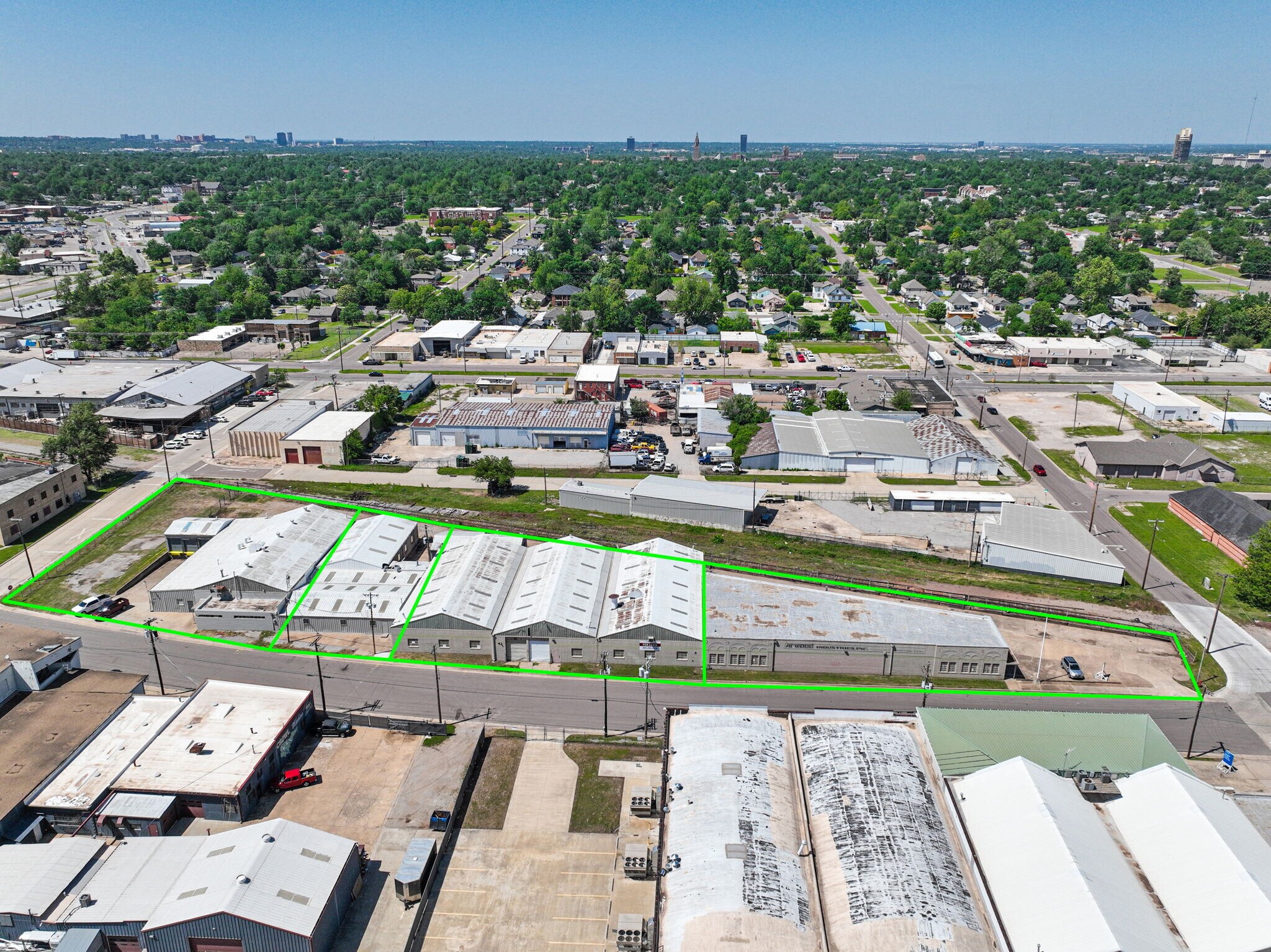 1639 NW 5th St, Oklahoma City, OK à vendre Aérien– Image 1 sur 10