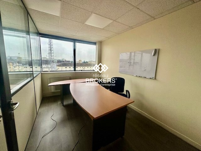 Bureau dans Cergy à louer - Photo intérieure – Image 2 sur 8