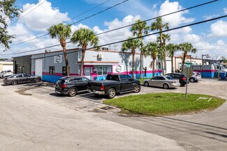 Plus de détails pour 3901 NE 5th Ter, Oakland Park, FL - Industriel/Logistique à louer