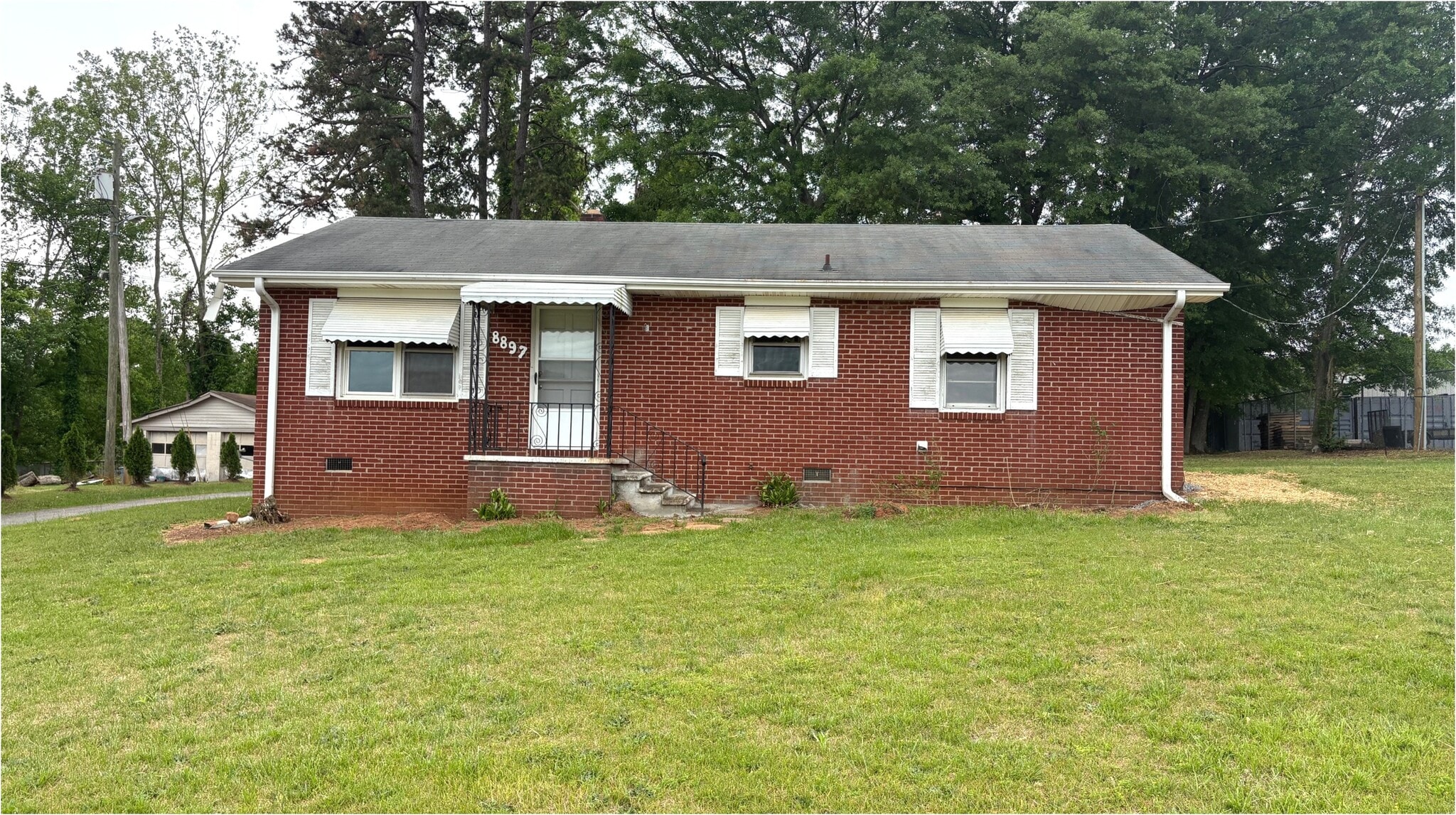 8897 Asheville Hwy, Boiling Springs, SC à louer Photo intérieure– Image 1 sur 5
