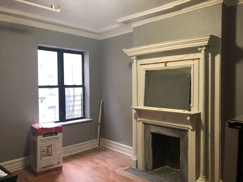 521 W 150th St, New York, NY à vendre - Photo intérieure – Image 2 sur 5