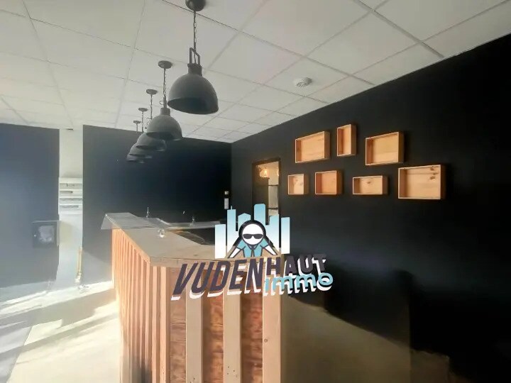 Local d'activités dans Grenade à vendre - Photo de l’immeuble – Image 3 sur 9