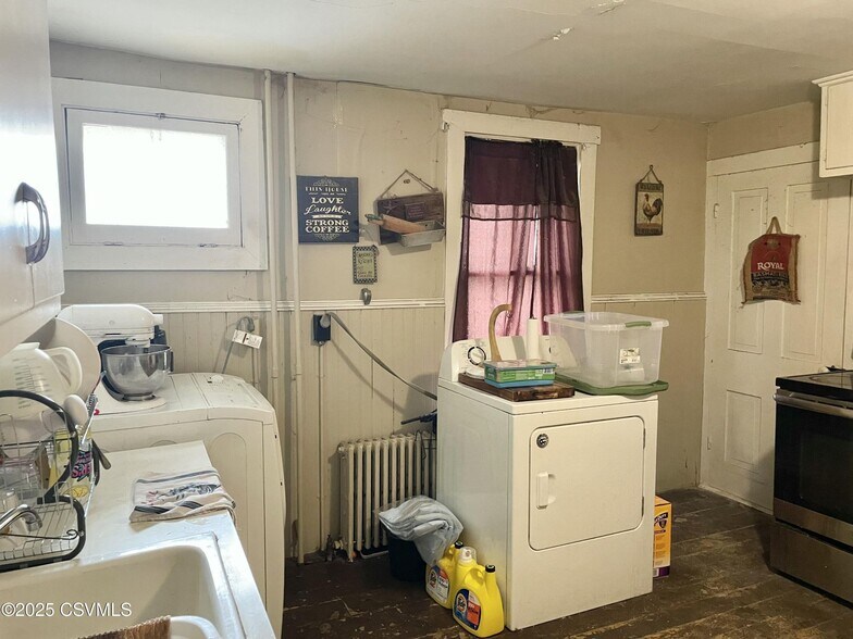 512 Chestnut St, Mifflinburg, PA à vendre - Photo de l’immeuble – Image 3 sur 11