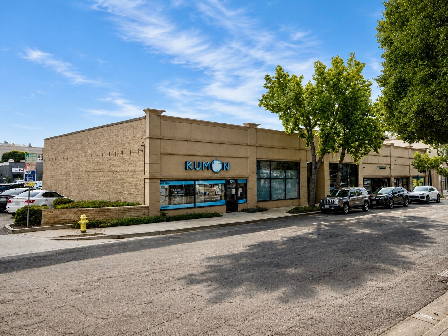 108-118 E Amerige Ave, Fullerton, CA à louer Photo de l’immeuble– Image 1 sur 8