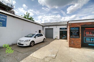 Plus de détails pour 1 Bridge Rd, Haywards Heath - Industriel/Logistique à louer