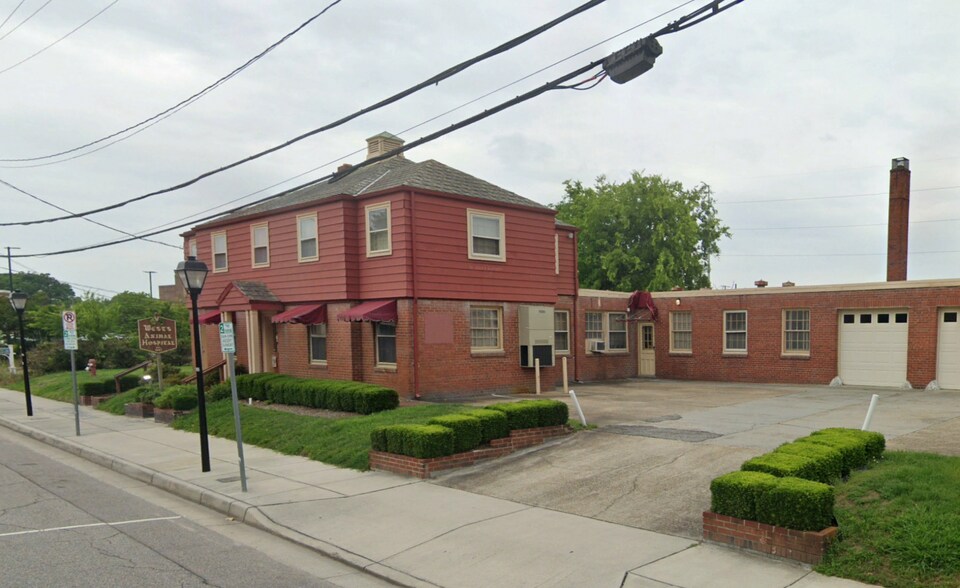830 W 21st St, Norfolk, VA à vendre - Photo de l’immeuble – Image 2 sur 2