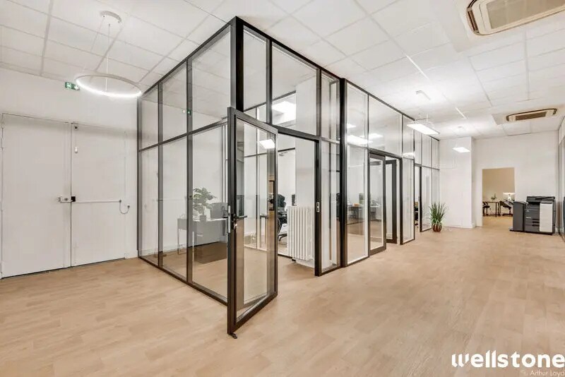 Bureau dans Paris à louer - Photo de l’immeuble – Image 2 sur 9