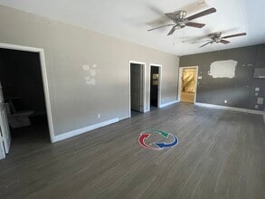 16321 Loch Katrine Ln, Houston, TX à louer Photo intérieure– Image 1 sur 5