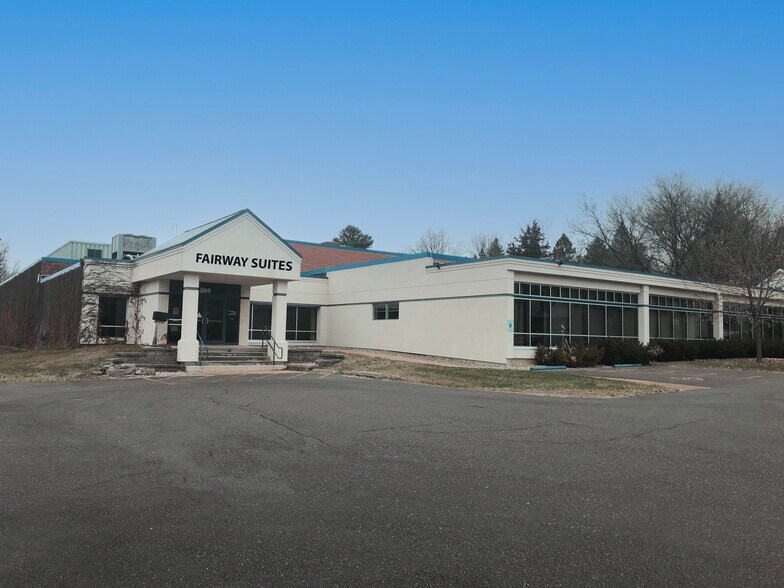 800 Scott St, Wausau, WI à louer - Photo de l’immeuble – Image 1 sur 23