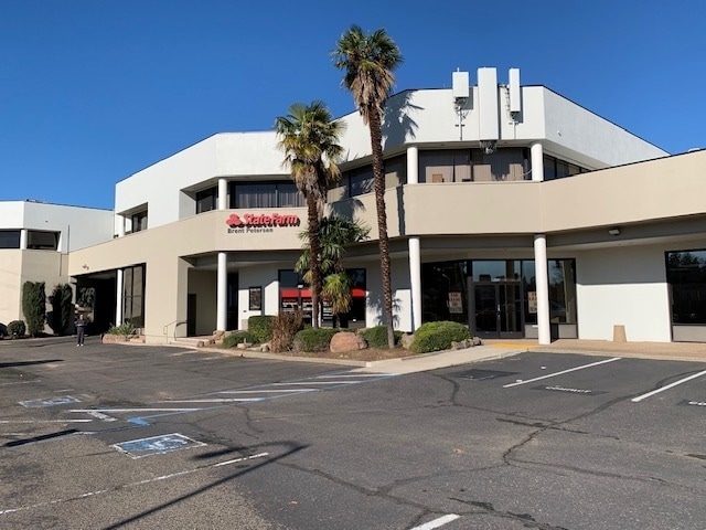 4401 Hazel Ave, Fair Oaks, CA à louer Photo intérieure– Image 1 sur 3