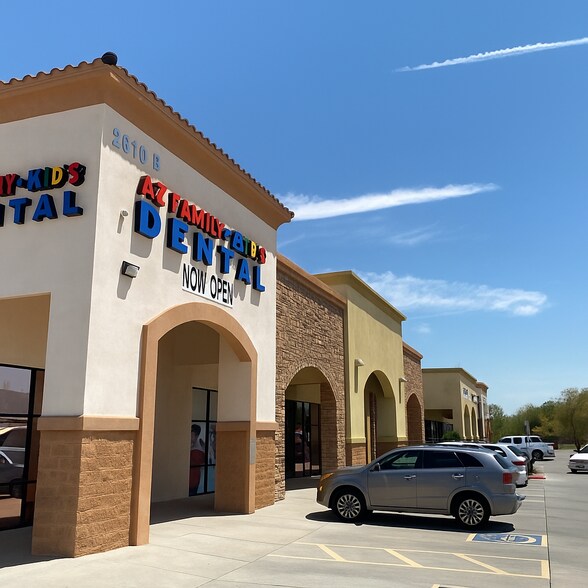 2610 W Baseline Rd, Phoenix, AZ à louer - Photo de l’immeuble – Image 3 sur 6