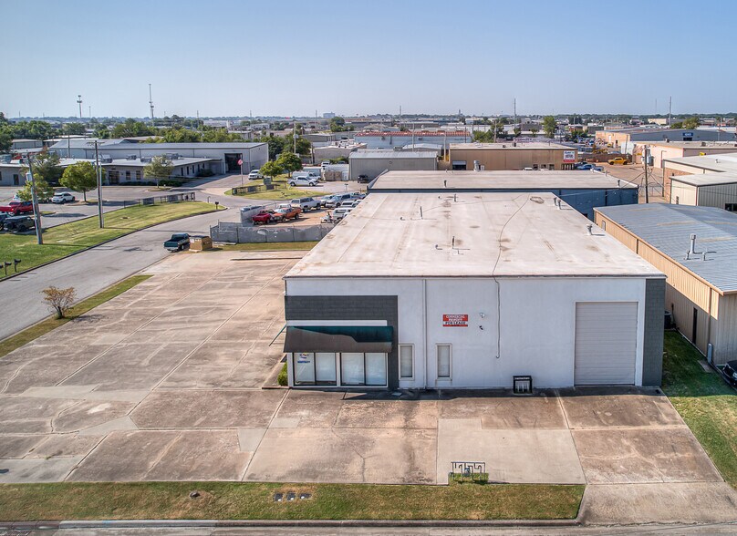 4404-4408 S 100th Ave, Tulsa, OK à vendre - Photo de l’immeuble – Image 2 sur 7