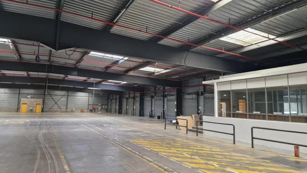 30 Rue Du Traité De Rome, Mions à louer Photo intérieure– Image 1 sur 9