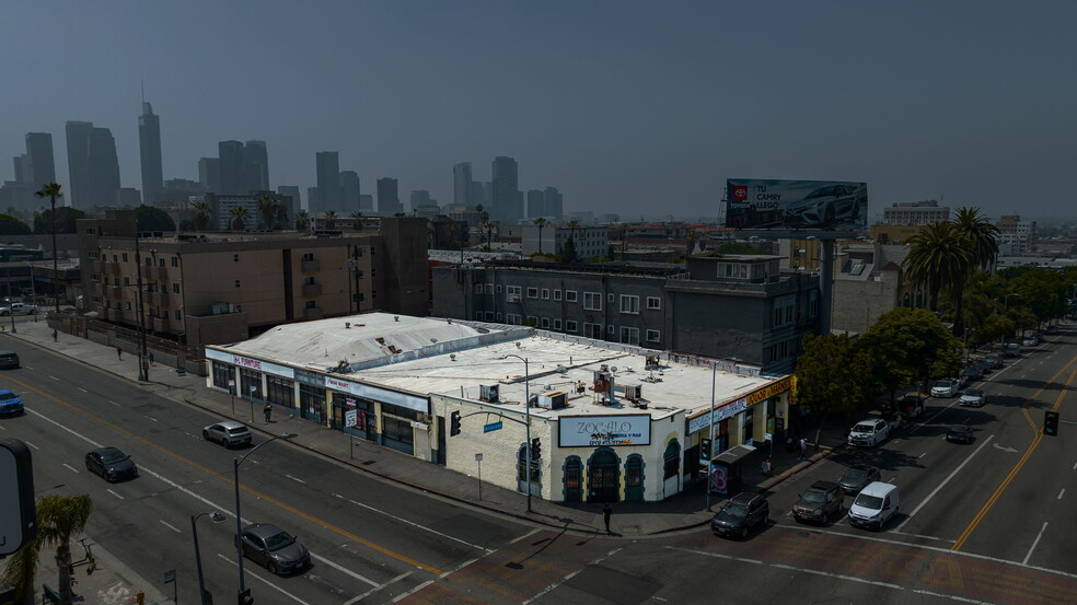 2020-2028 W 3rd St, Los Angeles, CA à louer - Photo de l’immeuble – Image 2 sur 33