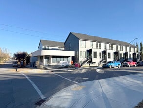 903 17 Av SE, Calgary, AB à louer Photo intérieure– Image 1 sur 1
