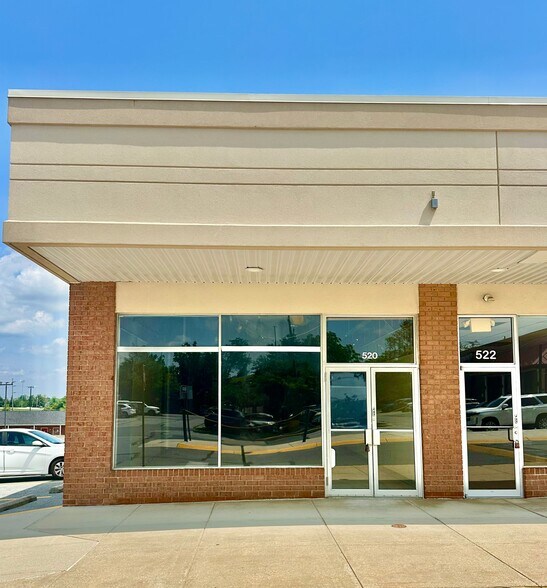 505-601 Jermor Ln, Westminster, MD à louer - Photo de l’immeuble – Image 2 sur 44
