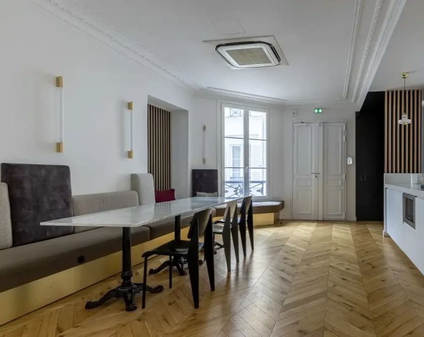 43 Rue Saint-Georges, Paris à louer Photo intérieure– Image 1 sur 4