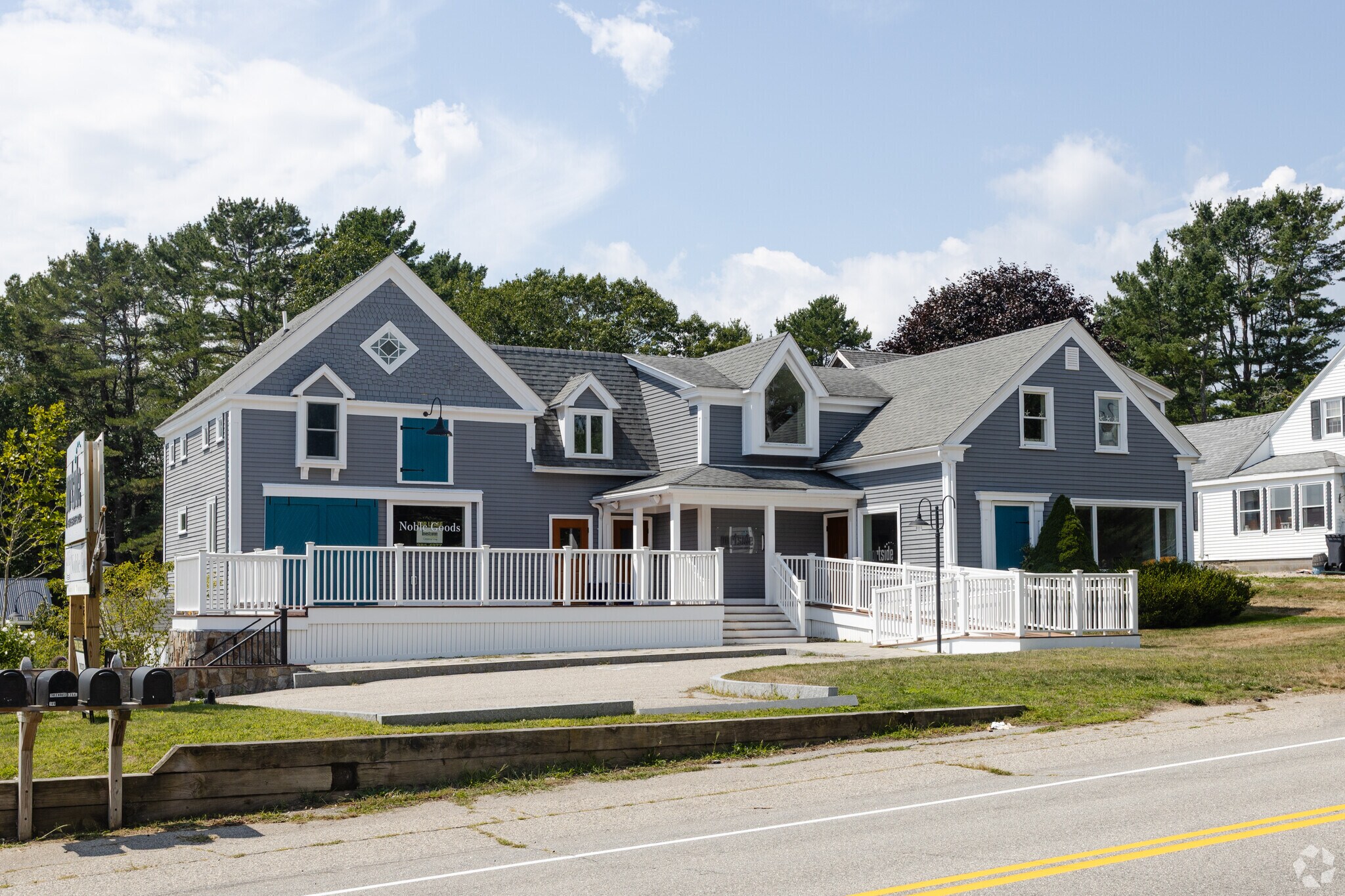 149 Port Rd, Kennebunk, ME à louer Photo principale– Image 1 sur 4