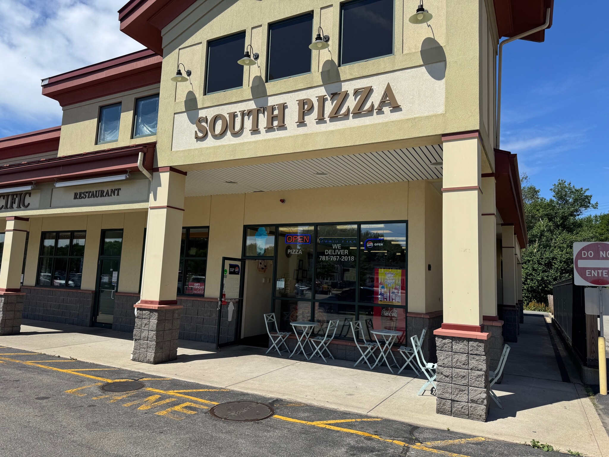 470 N Franklin St, Holbrook, MA à vendre Photo principale– Image 1 sur 10