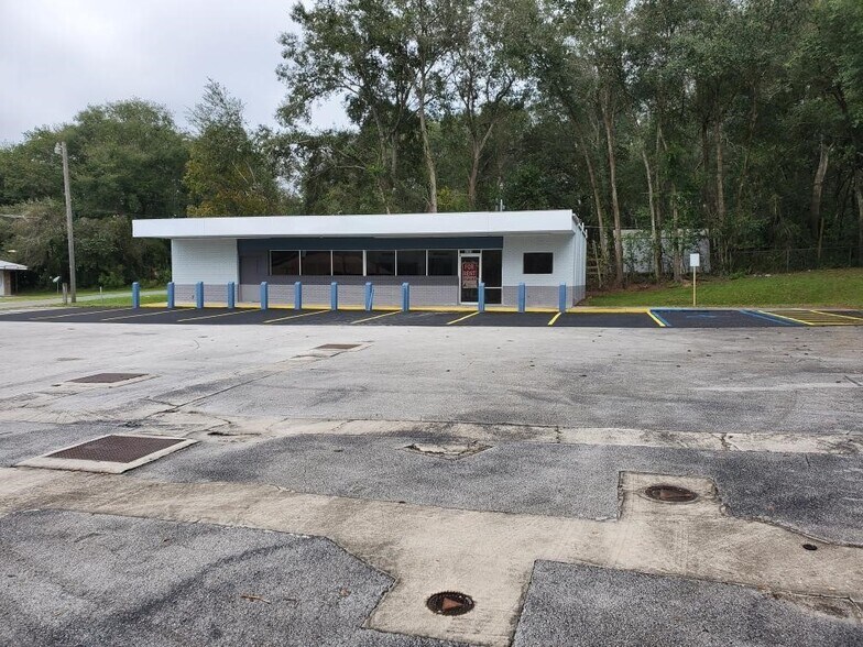 3383 E Gulf To Lake Hwy, Inverness, FL à louer - Photo de l’immeuble – Image 2 sur 4