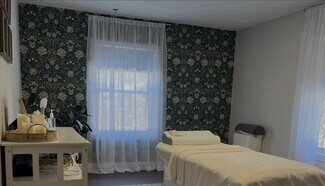 Plus de détails pour 630 Turnpike St, North Andover, MA - Local commercial à louer