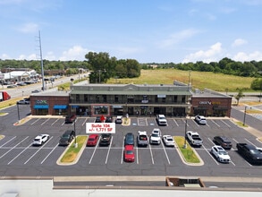 201 SW 14th St, Bentonville, AR à louer Photo intérieure– Image 1 sur 7
